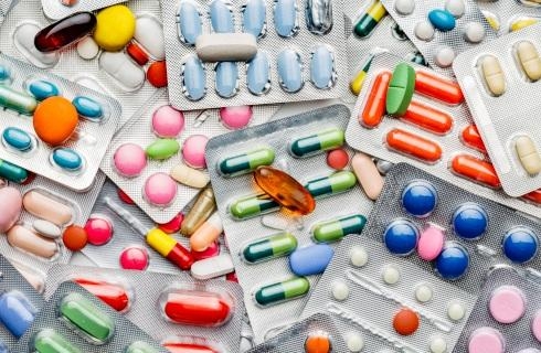 Detoks organizmu to proces, który staje się coraz bardziej popularny wśród osób dbających o swoje zdrowie i kondycję fizyczną.