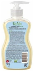 BioMio mydło w płynie z olejkami z drzewa herbacianego 300ml