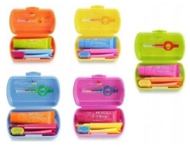Curaprox Travel Set New Zestaw podróżny do czyszczenia jamy ustnej